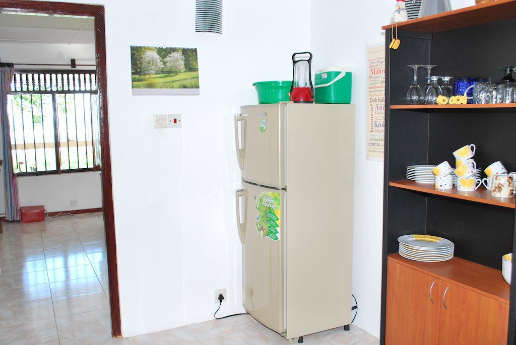 Beach House Mirissa Habitación foto