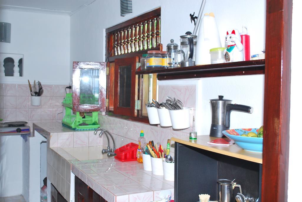 Beach House Mirissa Habitación foto